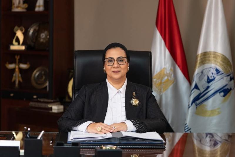المستشارة أمل عمار