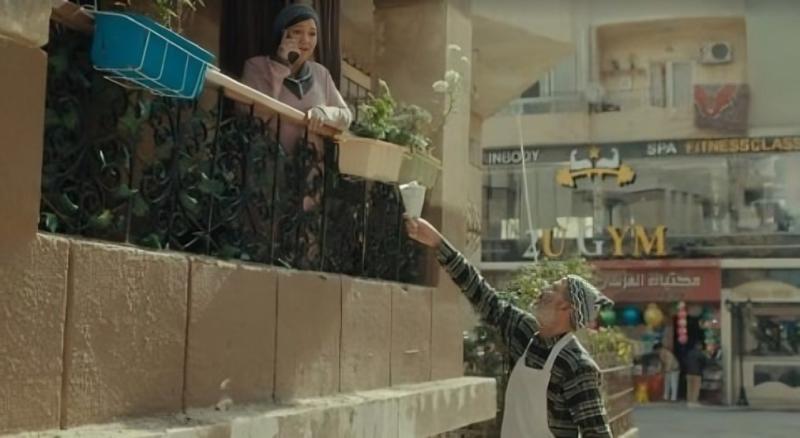 علامات الحب الصامت، كيف تكتشفين أنه مغرم بك سرًا مثل عم نصر في مسلسل قلبي ومفتاحه؟