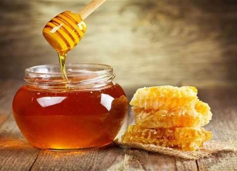عسل الأطفال.. خطر التسمم الغذائي وتوجيهات السلامة