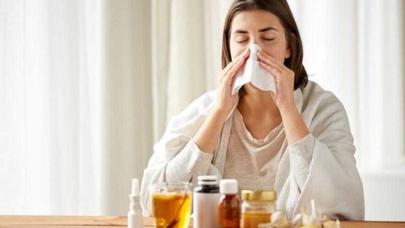3 علاجات طبيعية للسعال العادي