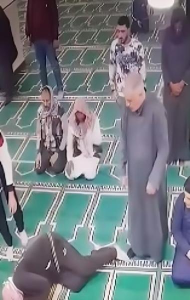 خاتمة مباركة في الضبعة: الحاج حميدة يودّع الحياة بين يدي الرحمن