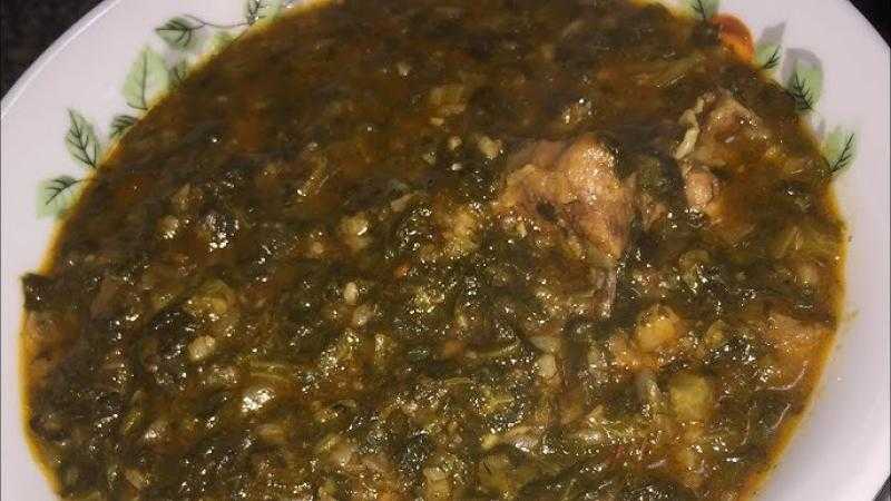 السبانخ: كنز غذائي بفوائد مذهلة وتحذيرات هامة