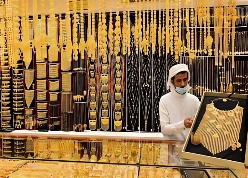 تصعيد تجاري وارتفاع ذهبي، ترامب يهز الأسواق وأسعار الذهب تسجل أرقامًا قياسية