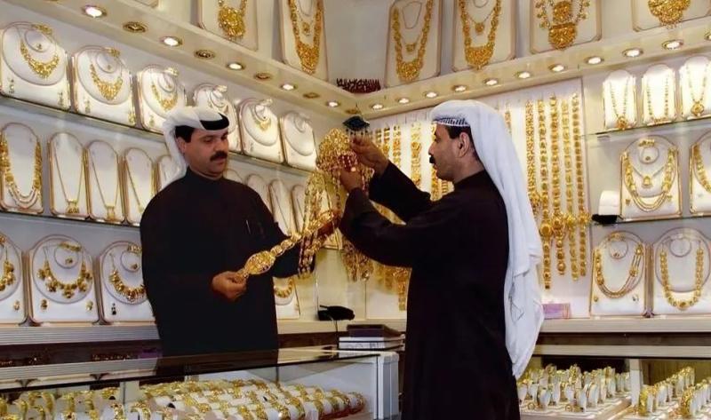 بريق الذهب في الكويت، أسعار المعدن النفيس اليوم الأحد 20 أبريل 2025