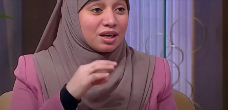الحجاب رحلة تربوية: كيف يُعد الأهل بناتهم لفريضة دون صدمات؟
