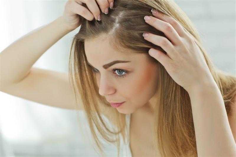 جمال شعرك بين يديك: تجنبي الأخطاء الشائعة لحماية فروة الرأس