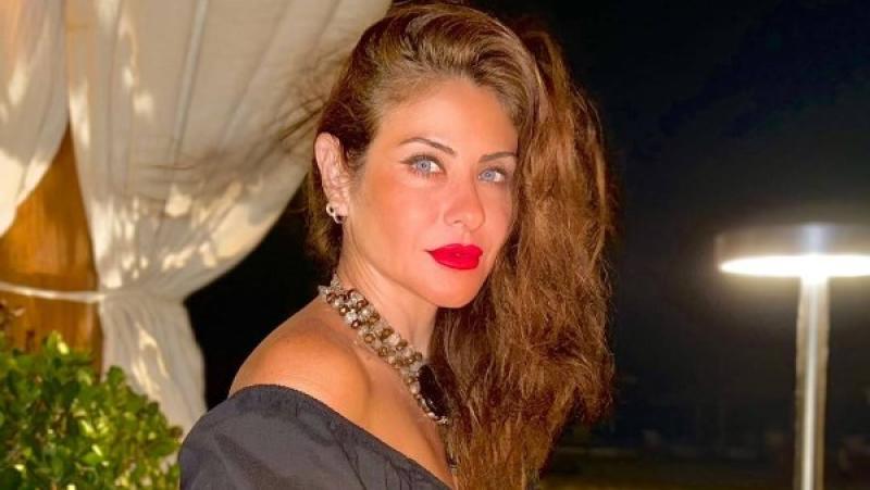 الفنانة هيدي كرم