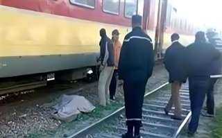 مأساة على قضبان دمياط، طالبة تلقى حتفها تحت عجلات القطار