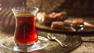 ماذا يحدث لجسمك عند التوقف عن شرب الشاي؟
