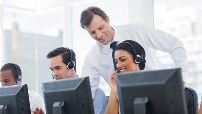 هل مديرك معجب بك؟ علامات تكشف الحقيقة