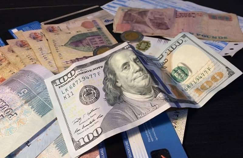الدولار يحافظ على ثباته، أسعار الصرف في مصر اليوم
