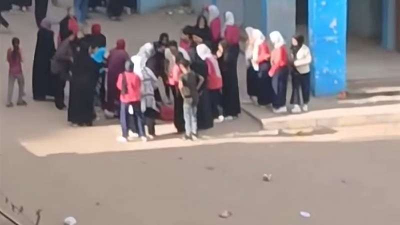 سقوط طالبة من الطابق الثالث داخل مدرسة بمنطقة بشتيل وحالتها خطيرة
