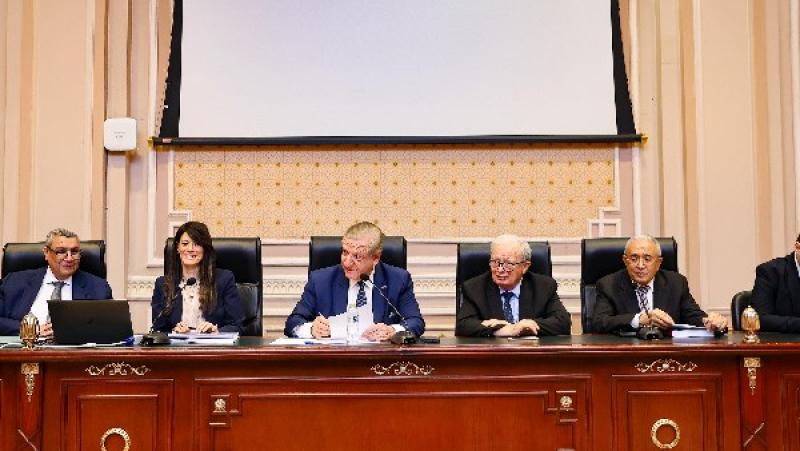 مصر تطلق استثمارات ضخمة لتعزيز التنمية الشاملة والتأمين الصحي في 2025/2026