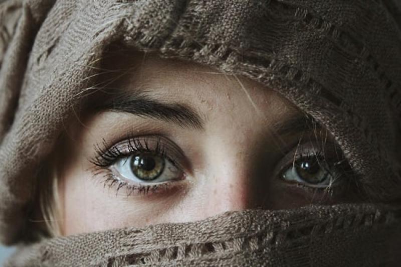 الرموش