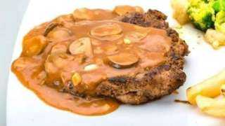 أسهل طريقة لتحضير ستيك بصوص المشروم اللذيذ