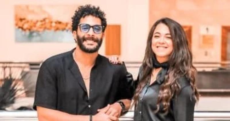 مصطفى منصور وهايدي