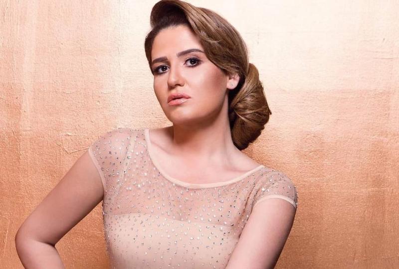 الفنانة هنا شيحة