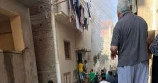 اندلاع حريق مأسـ ـاوي في منزل بمدينة الزرقا يؤدي إلى وفاة سيدة وتلف العقار بالكامل