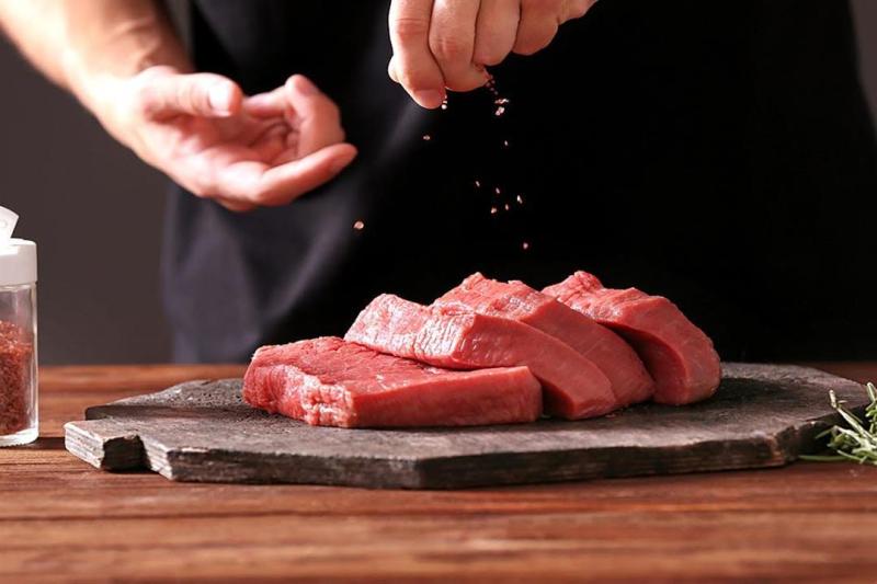 أفضل الطرق الصحية لطهي اللحوم في عيد الأضحى
