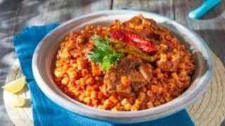 أكلة العيد الليبية.. تعلمي طريقة عمل المبكبكة باللحمة بخطوات بسيطة ولذيذة
