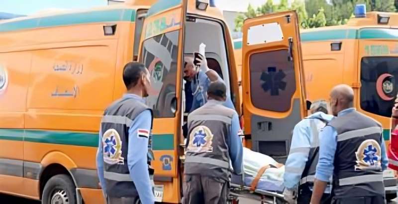 مأساة في سوهاج، أب يقتل أطفاله الثلاثة وينهي حياته