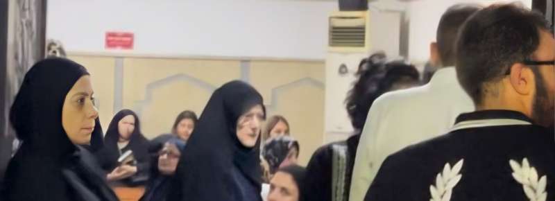 شمس البارودي تشارك في عزاء شقيق الفنان حسن يوسف