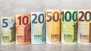 سعر اليورو اليوم أمام الجنيه المصري، بكام النهارده؟