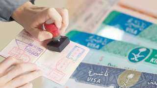 السعودية تستأنف إصدار تأشيرات الزيارة العائلية، الشروط والمتطلبات