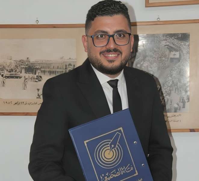 الكاتب الصحفي محمد سعيد