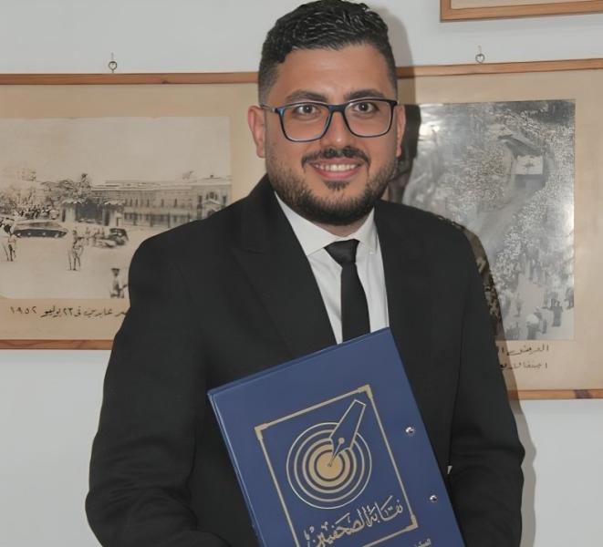 «أنا حوا» يهنئ الزميل محمد سعيد بانضمامه لنقابة الصحفيين