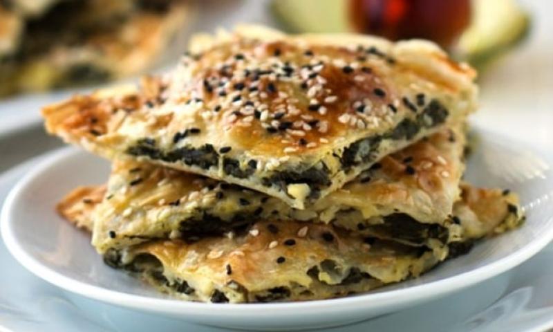 فطائر السبانخ والجبنة