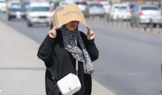 طقس حار ورطب غدًا مع شبورة مائية ودرجات حرارة مرتفعة