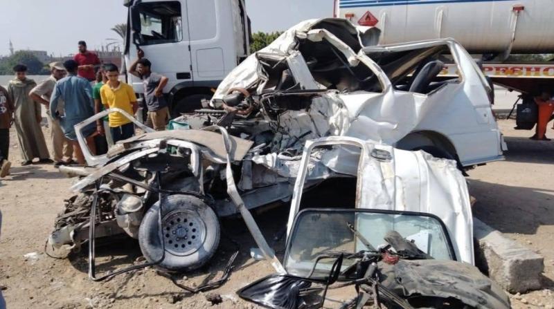 مأساة على الطريق، شقيقان توأم يفقدان حياتهما في حادث مأساوي بأطفيح