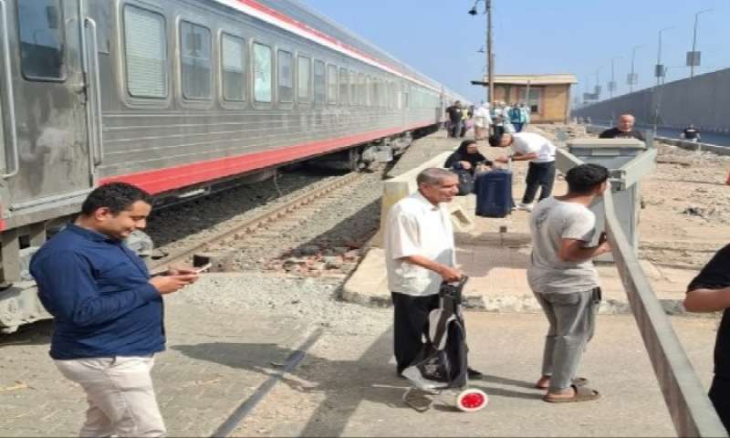 تعطل حركة القطارات على خط القاهرة - الإسكندرية، تفاصيل الحادث وإجراءات الطوارئ