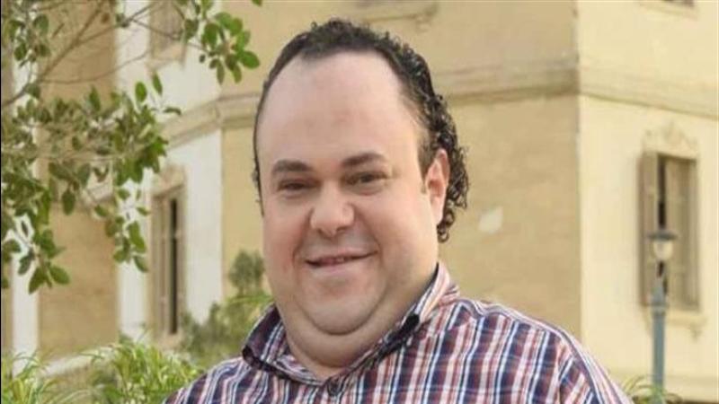 الفنان مدحت تيخا