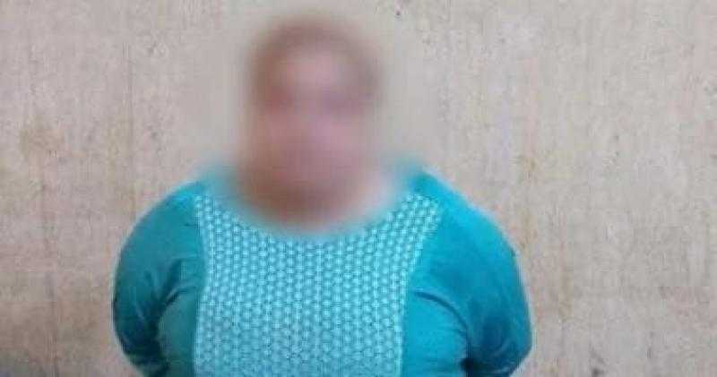 سيدة الرعب بعين شمس.. ألقت الزجاجات من الشباك وسبّت الجيران والداخلية تكشف التفاصيل