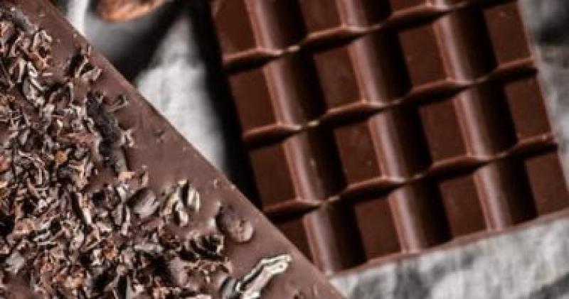 الشوكولاتة الداكنة