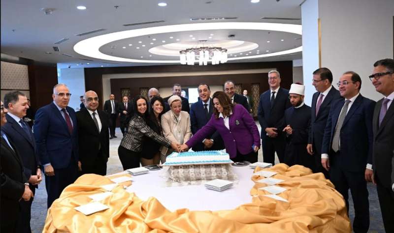 وزيرة البيئة