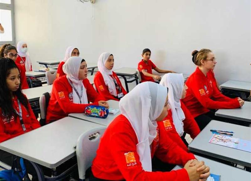 فرصة للمعلمين والإداريين المتميزين للانضمام إلى مدارس التكنولوجيا التطبيقية