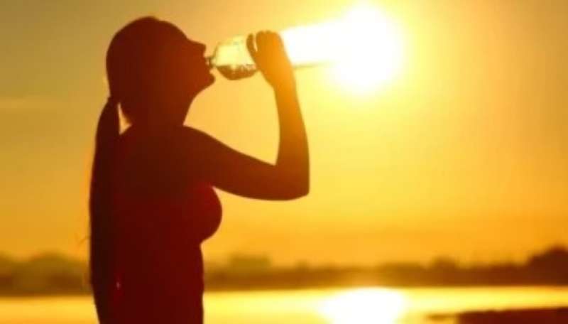الأرصاد الجوية: استمرار الموجة الحارة حتى الثلاثاء المقبل مع توقعات بانكسارها