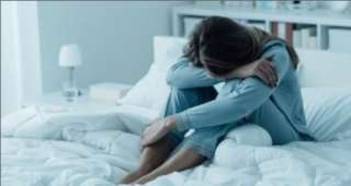 متلازمة تكيس المبايض: بين الأعراض الجسدية والاضطرابات النفسية.. ما الحل؟