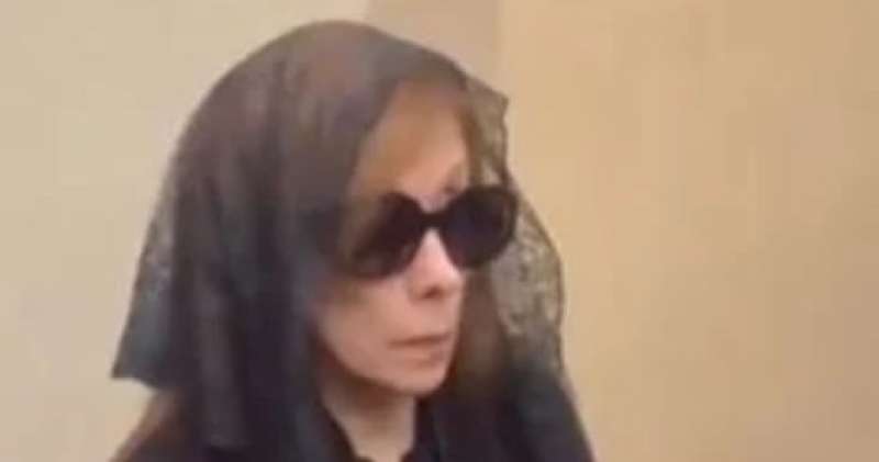فيروز
