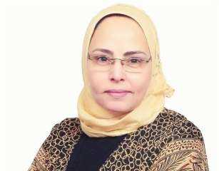 فاطمة عمر تكتب: وشي بطاقة