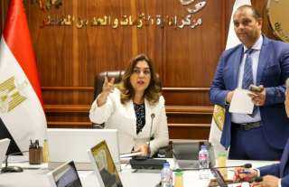 وزيرة التنمية المحلية تتابع سير انتخابات مجلس الشيوخ 2025 من مركز السيطرة