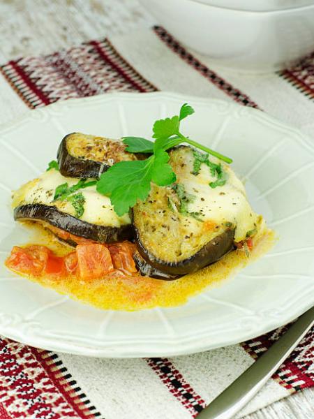 طاجن الباذنجان بالجبنة