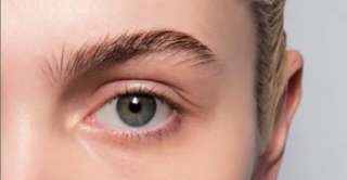 أسباب تساقط شعر الحواجب.. دليل شامل لمعرفة الأسباب والعلاج