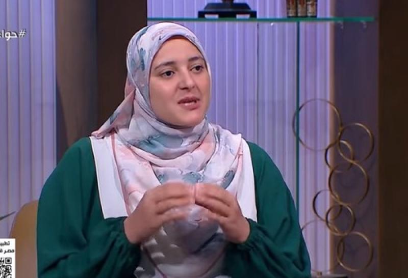 هل يحق للزوج إجبار زوجته على المشاركة في نفقات المنزل؟ أمينة الفتوى تجيب
