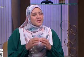 هل يحق للزوج إجبار زوجته على المشاركة في نفقات المنزل؟ أمينة الفتوى تجيب