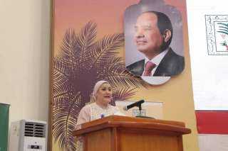 زيارة رئيسة المجلس القومي للطفولة إلى الوادي الجديد .. تعزيز حقوق الأطفال والمبادرات المجتمعية