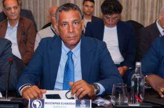 اللاعب الدولي المغربي مصطفى الحداوي يحضر الاجتماع العام لاتحاد لاعبي كرة القدم المحترفين في أفريقيا بالقاهرة